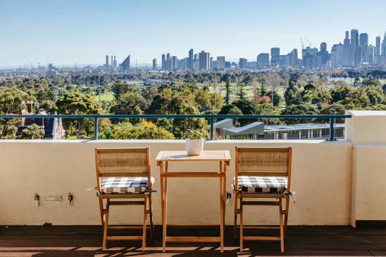 Spectacular Views Over Albert Park Melbourne Eksteriør bilde